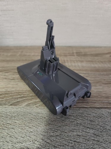 Dyson replacement battery - v8,